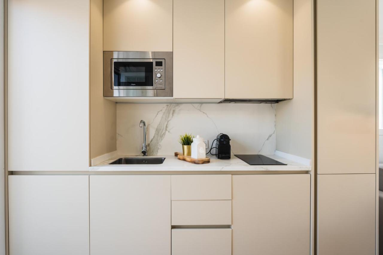 Debambu Suites Malaga Ngoại thất bức ảnh