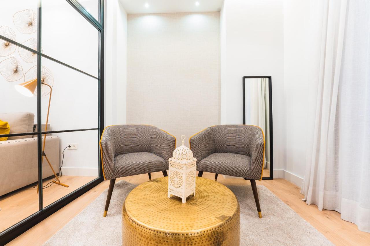 Debambu Suites Malaga Ngoại thất bức ảnh