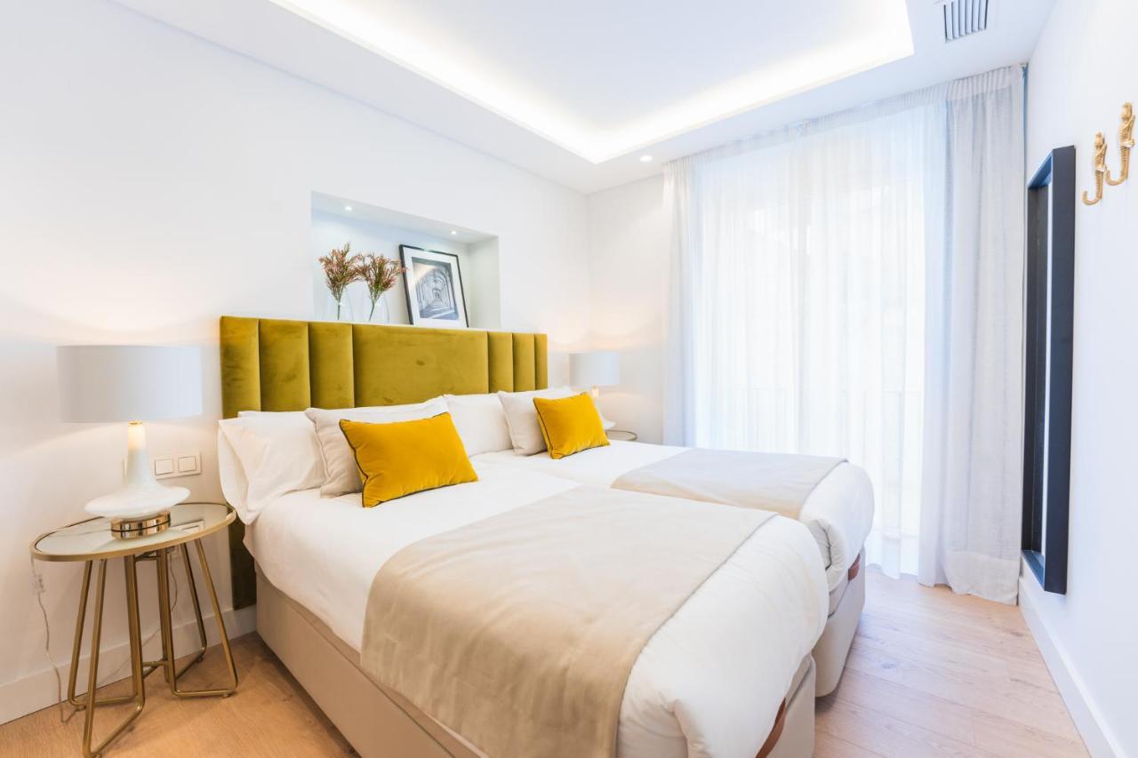 Debambu Suites Malaga Ngoại thất bức ảnh