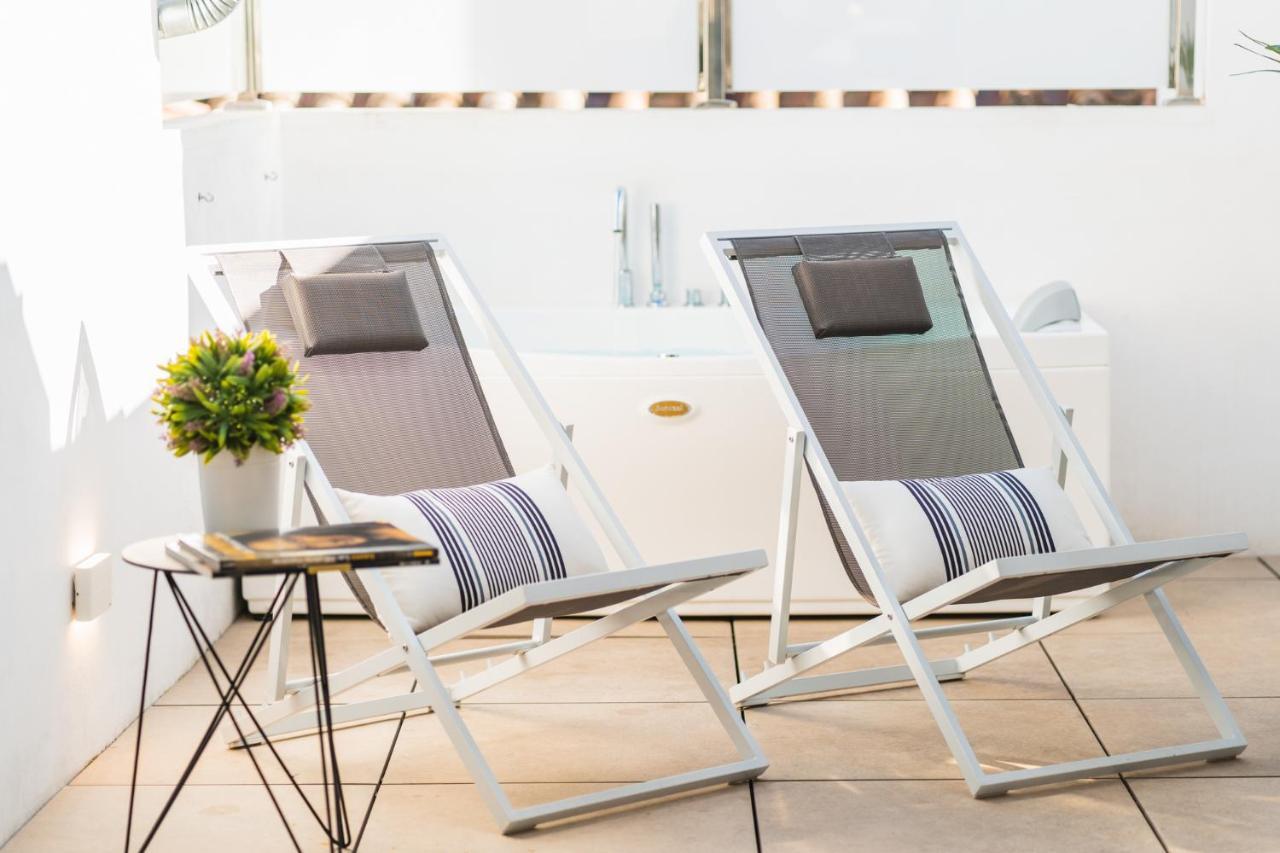 Debambu Suites Malaga Ngoại thất bức ảnh