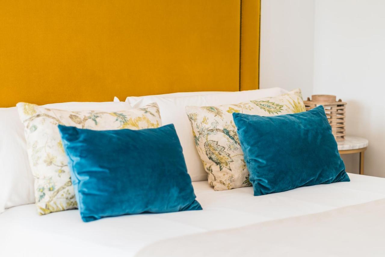 Debambu Suites Malaga Ngoại thất bức ảnh